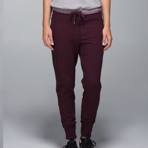 Lululemon Happy Yin Year Pants Sweatpant II Heathered Bordeaux Drama Purple 2